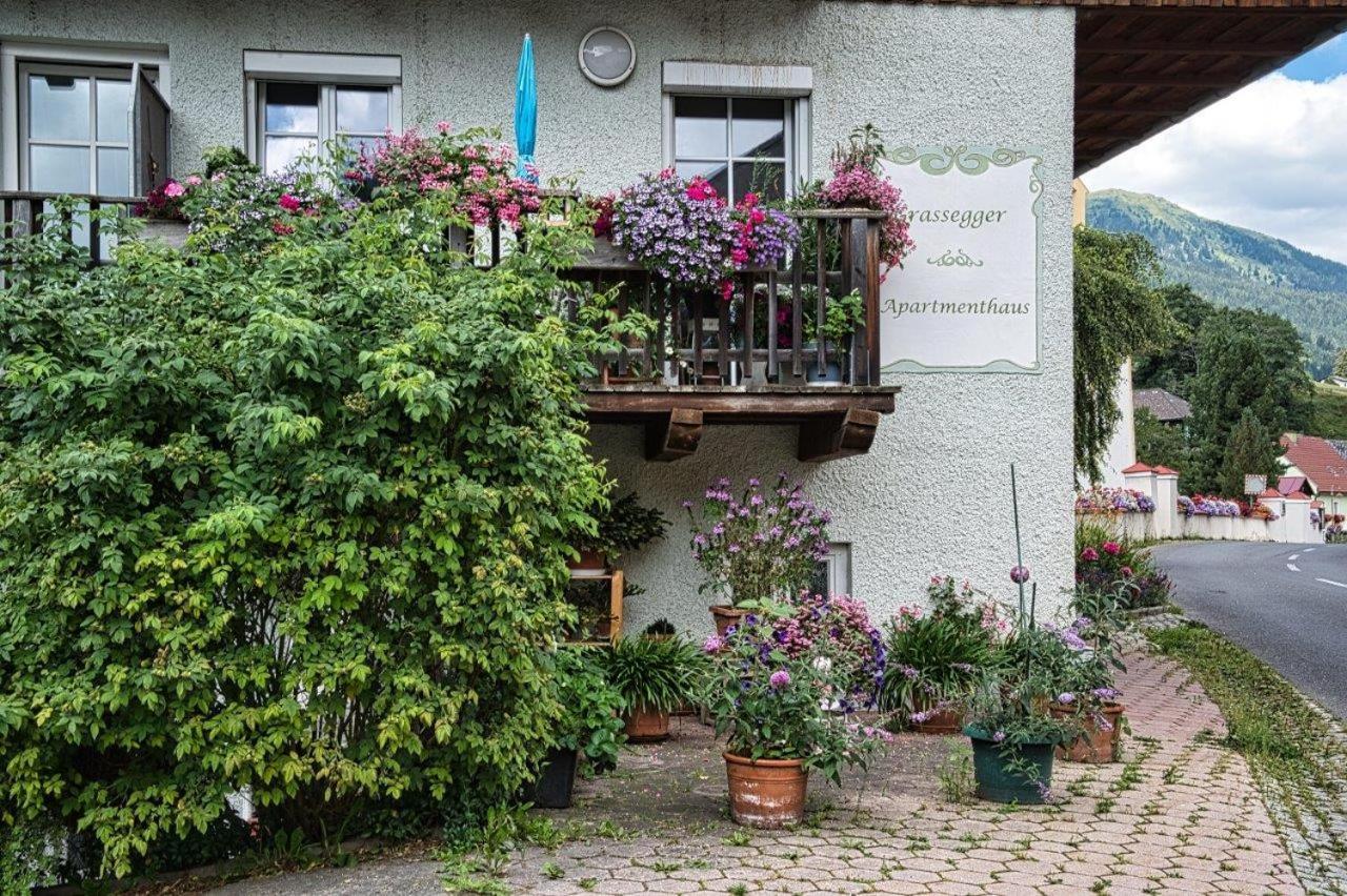 Grassegger Appartementhaus Sankt Johann am Tauern Exterior photo